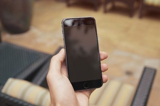 Free iPhone6 Photo Mockups