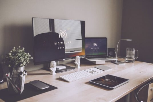 Dell monitor with Macbook and iPad PSD Mockup